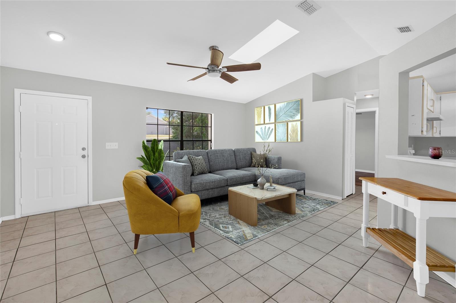 Image 5 of 22 For 1572 Monticello Street