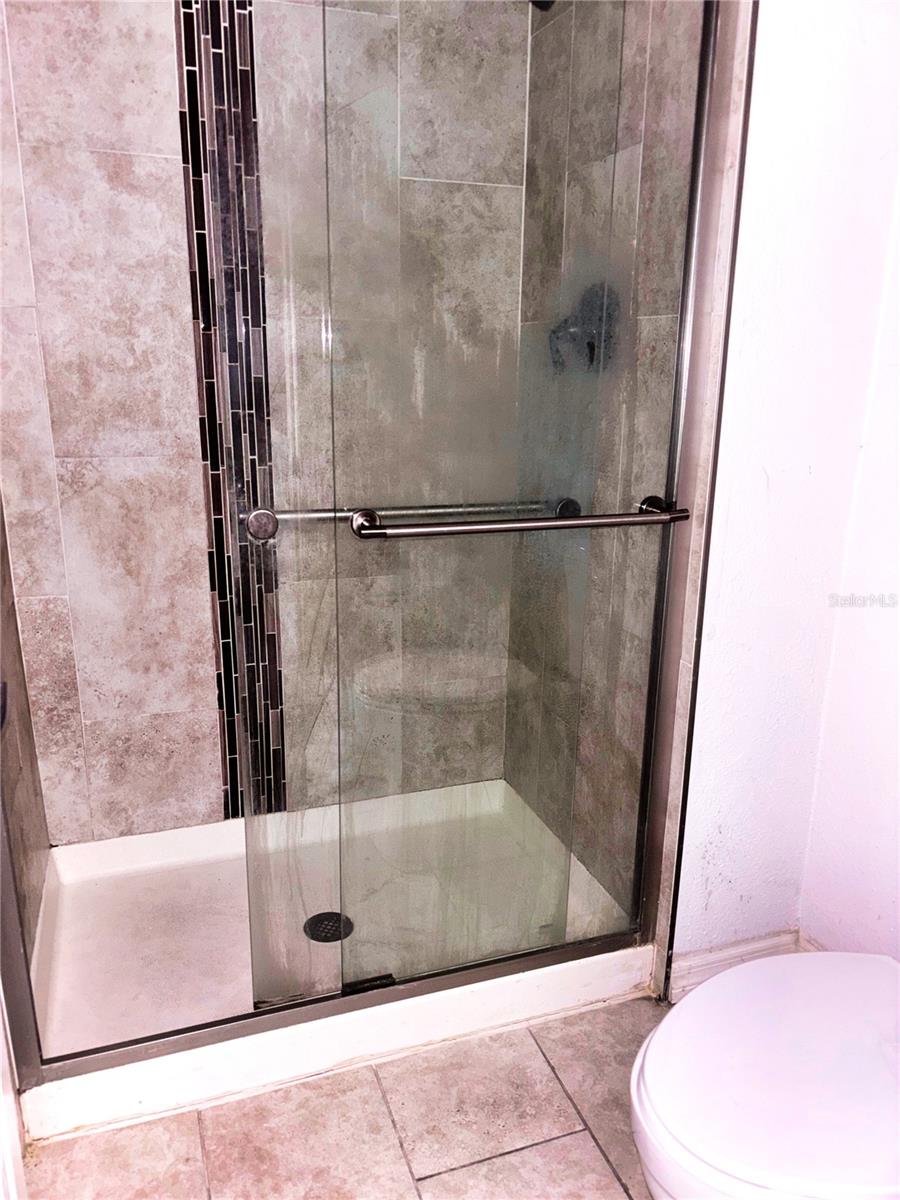 Image 13 of 23 For 2583 Countryside Boulevard 3309