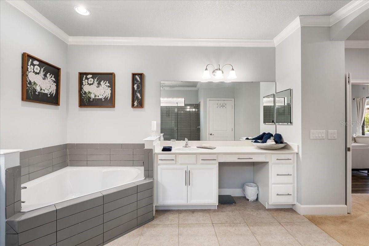 Image 24 of 60 For 3814 Shoreside Drive