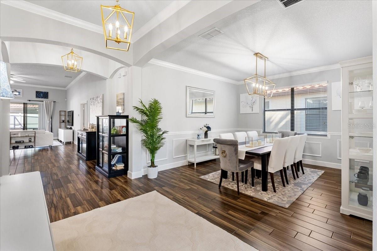 Image 4 of 60 For 3814 Shoreside Drive