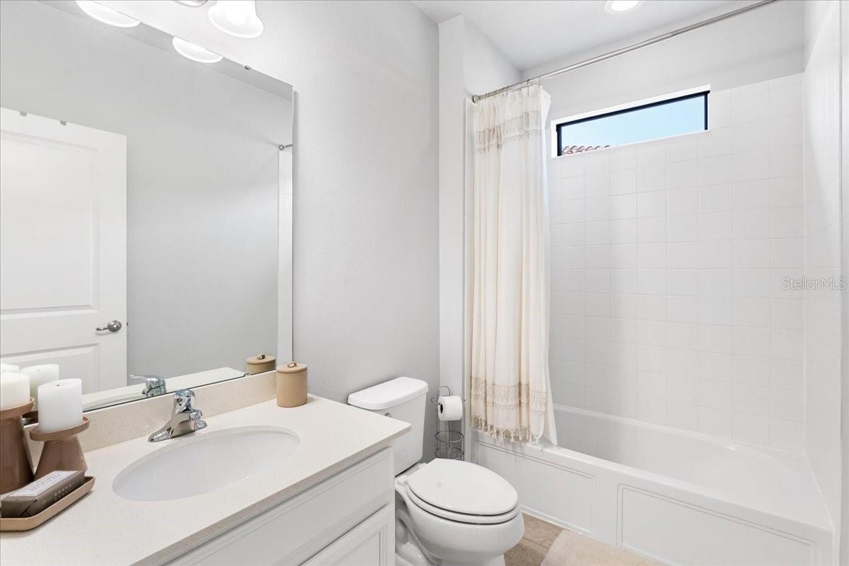 Image 41 of 60 For 3814 Shoreside Drive