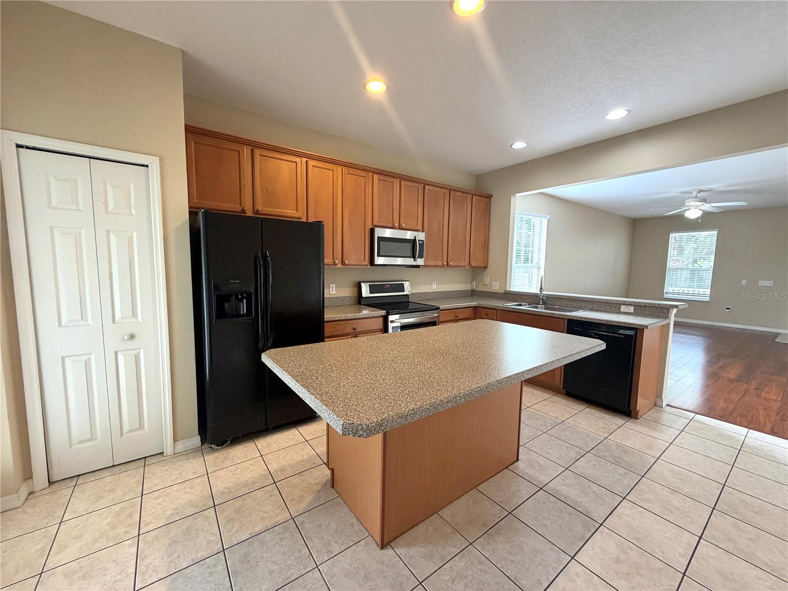 Image 5 of 18 For 14517 Bluebird Park Road