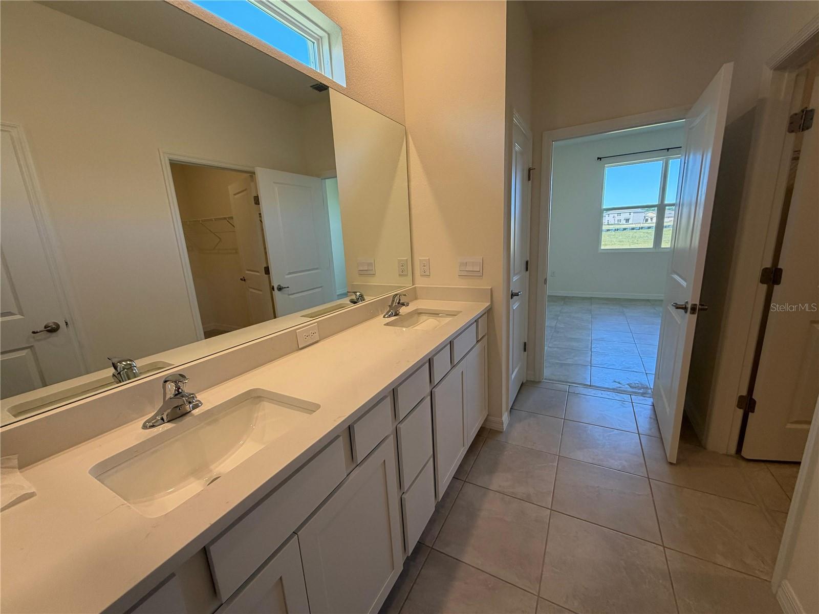 Image 10 of 19 For 8589 Pinecrest Trail