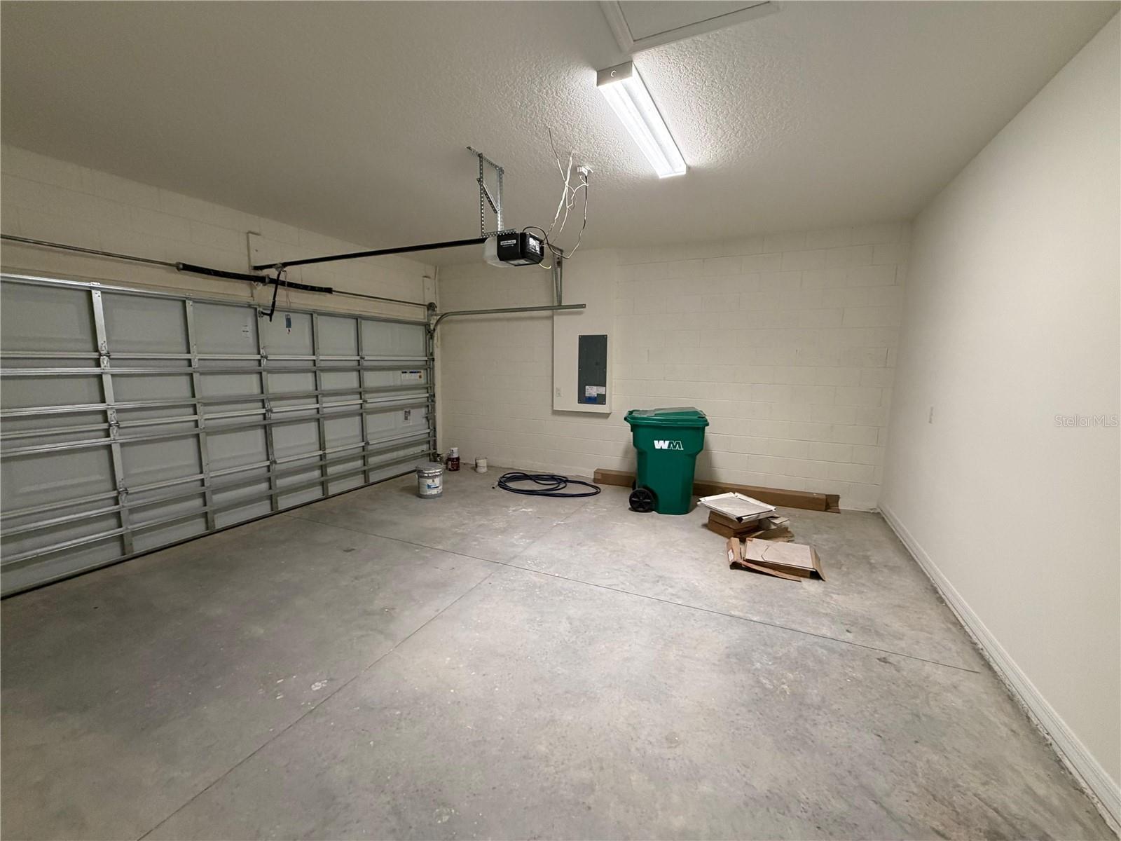 Image 17 of 19 For 8589 Pinecrest Trail