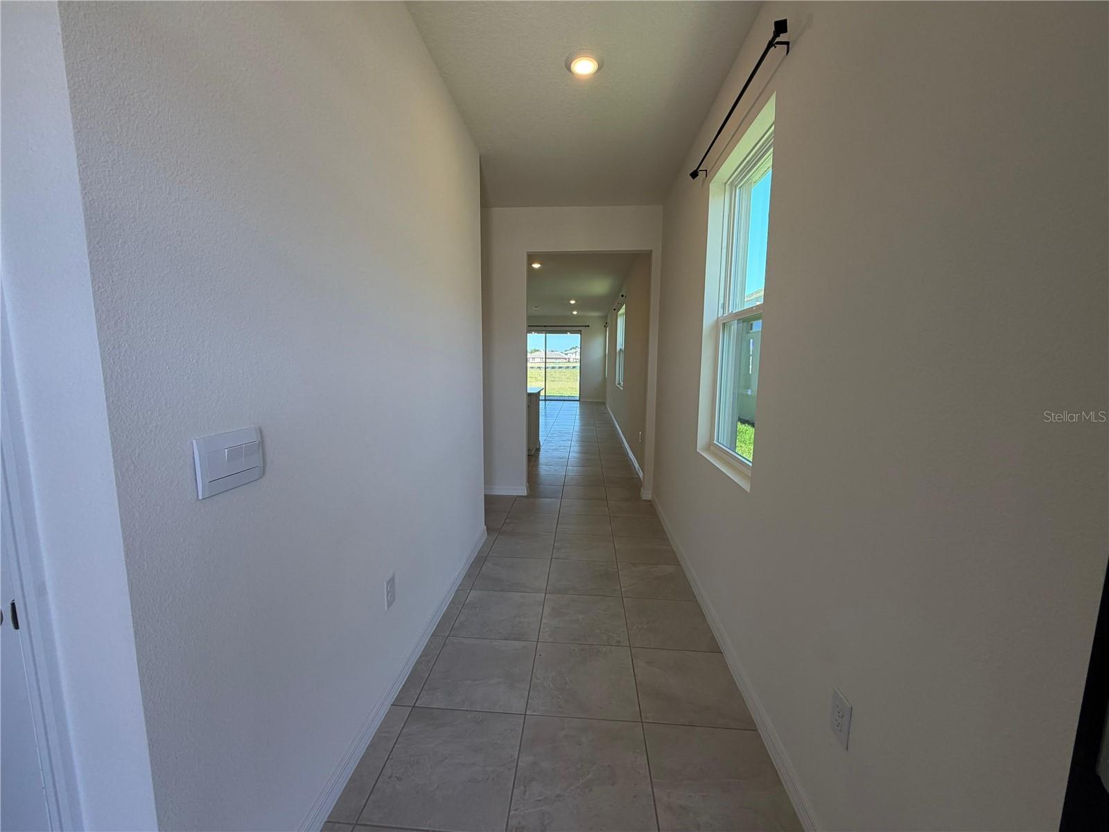 Image 6 of 19 For 8589 Pinecrest Trail