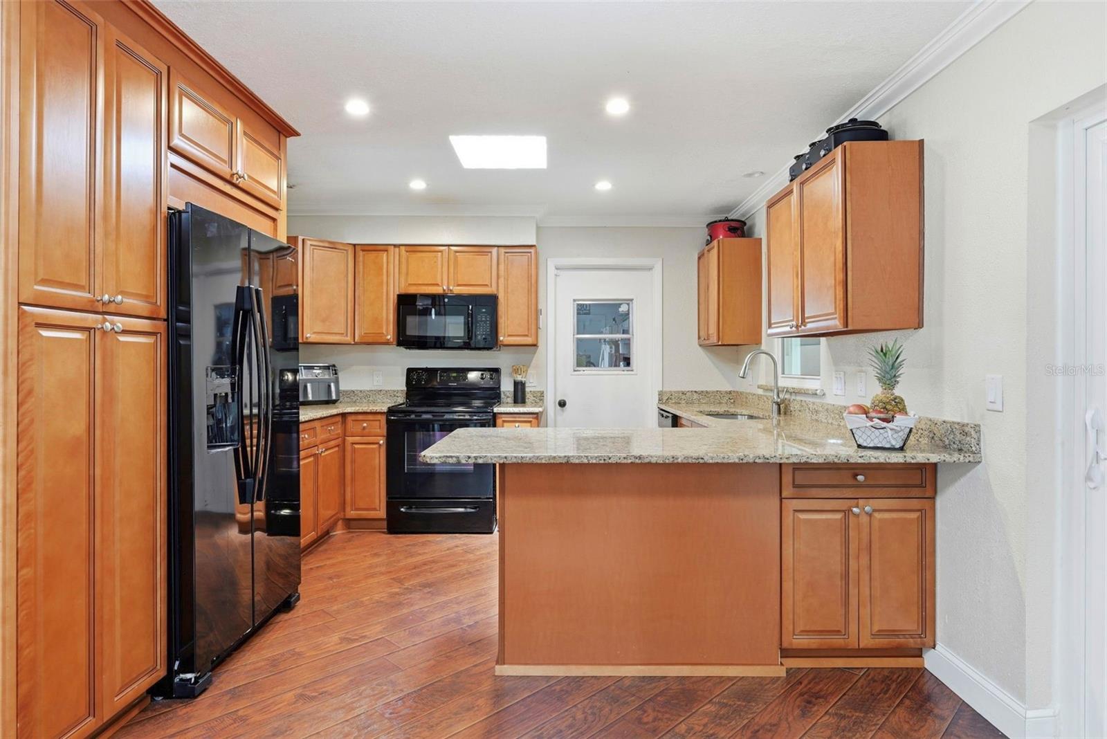 Image 2 of 20 For 130 Lemon Lane