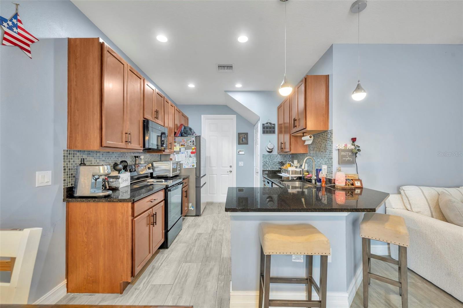 Image 22 of 54 For 1445 Isabella Drive 105