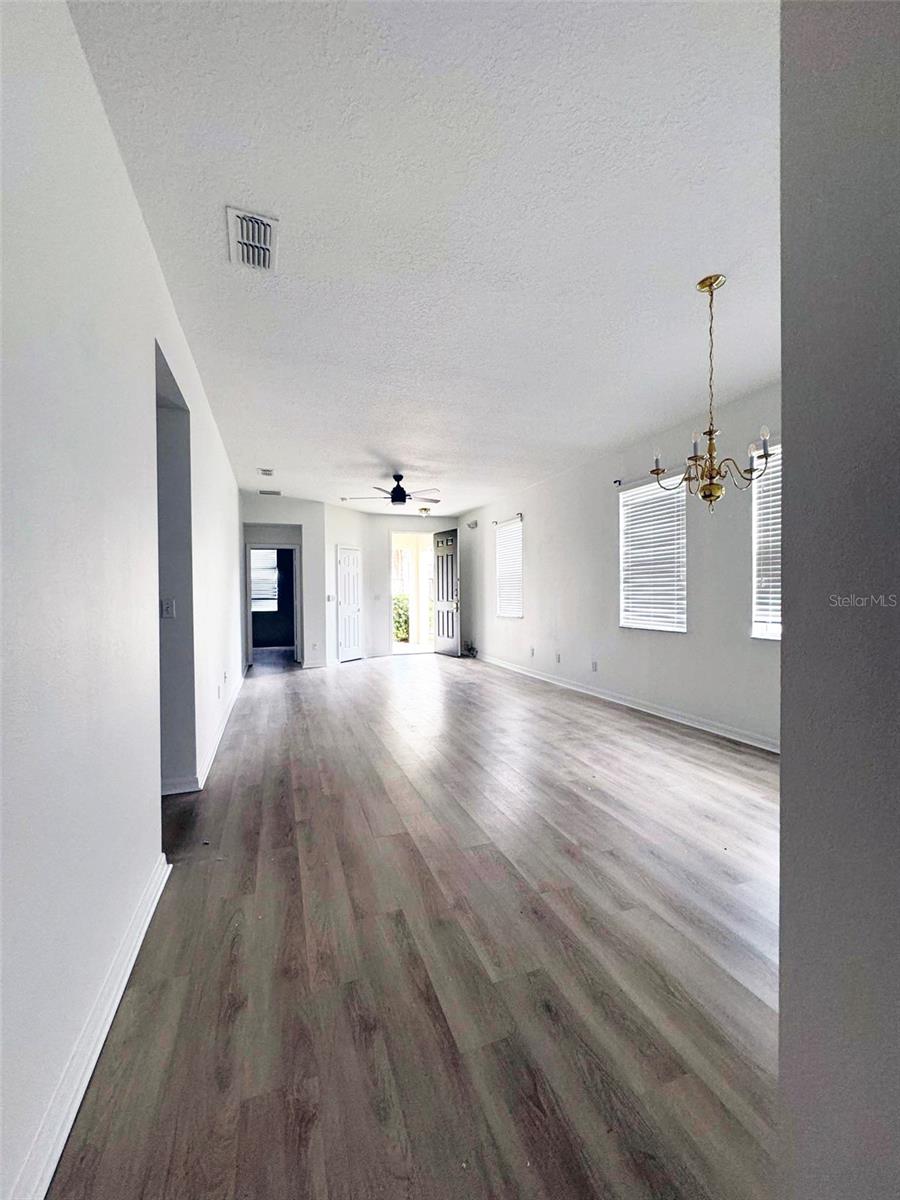 Image 3 of 16 For 654 Kettering Road