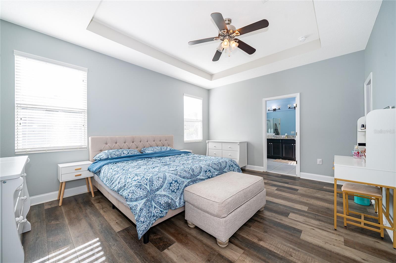 Image 16 of 32 For 8031 Navel Orange Lane