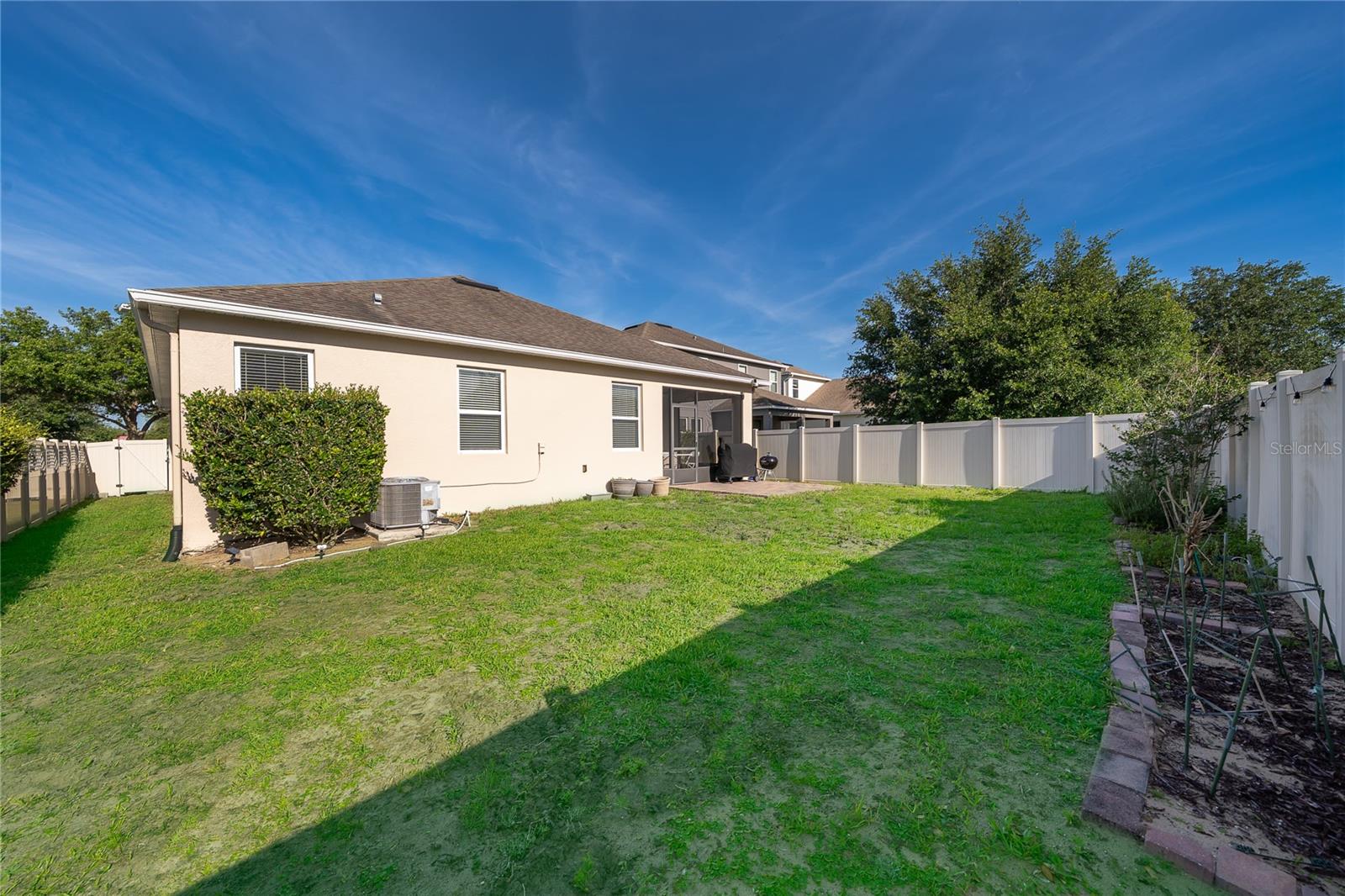 Image 27 of 32 For 8031 Navel Orange Lane