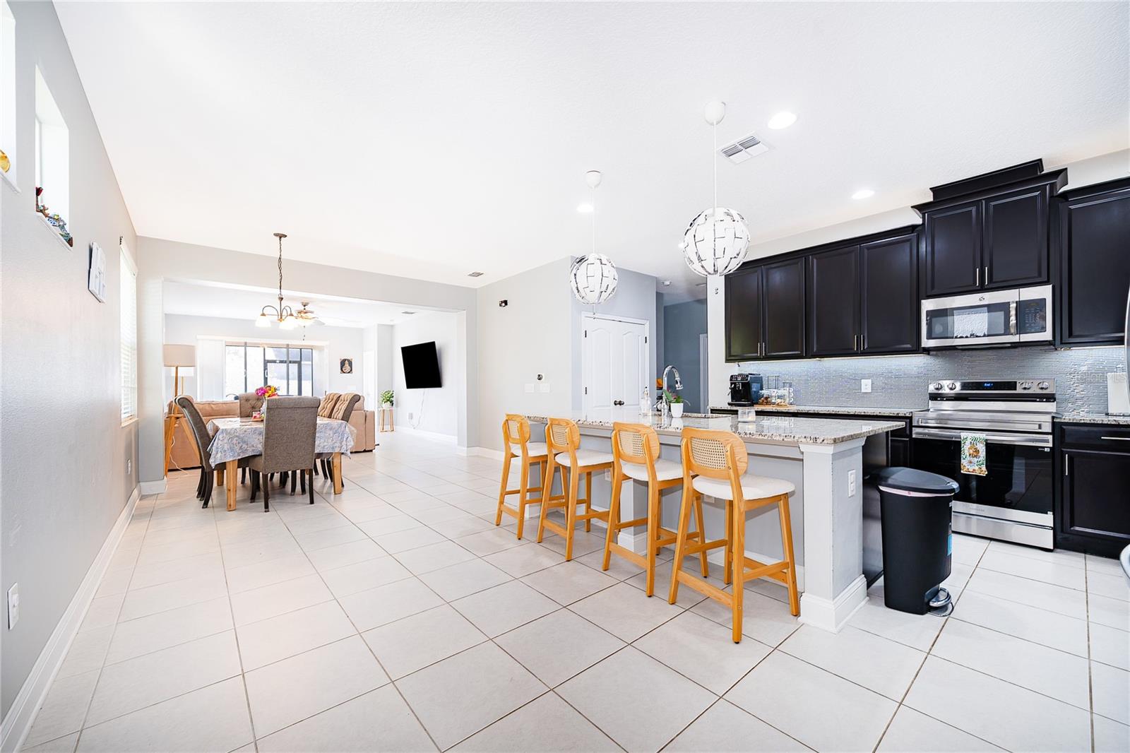 Image 6 of 32 For 8031 Navel Orange Lane