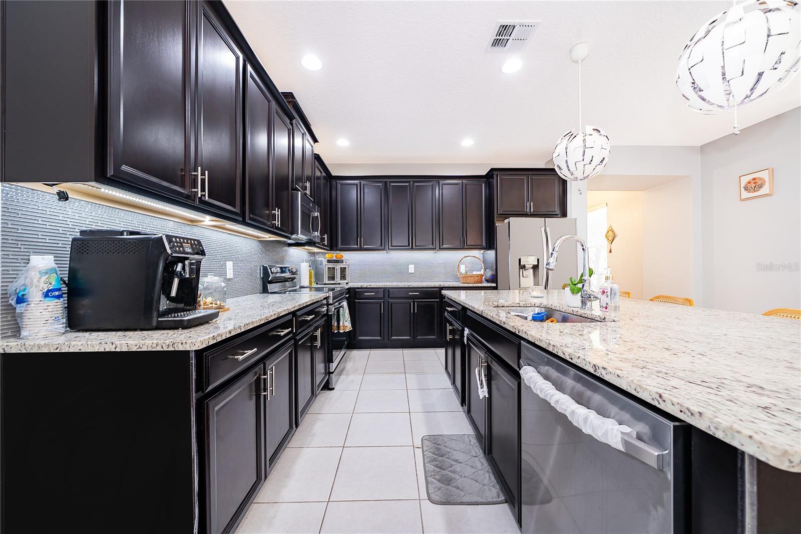 Image 9 of 32 For 8031 Navel Orange Lane