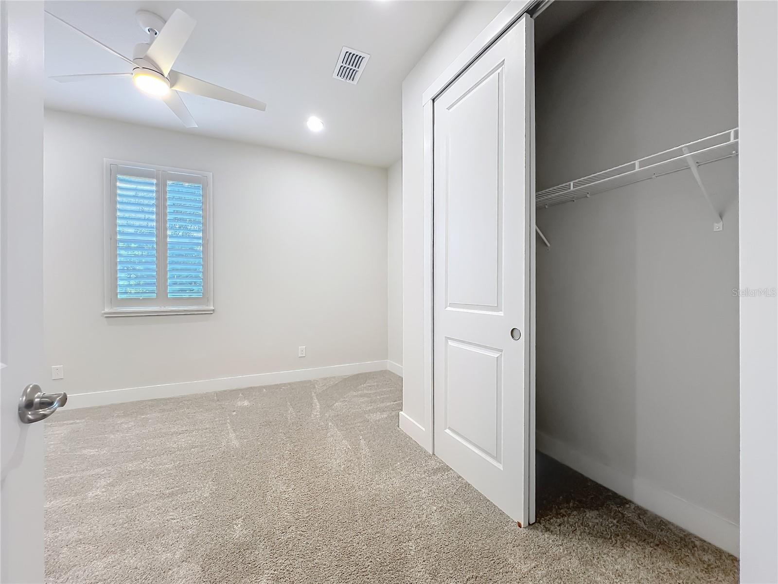 Image 18 of 47 For 3412 Bluff Oak Lane