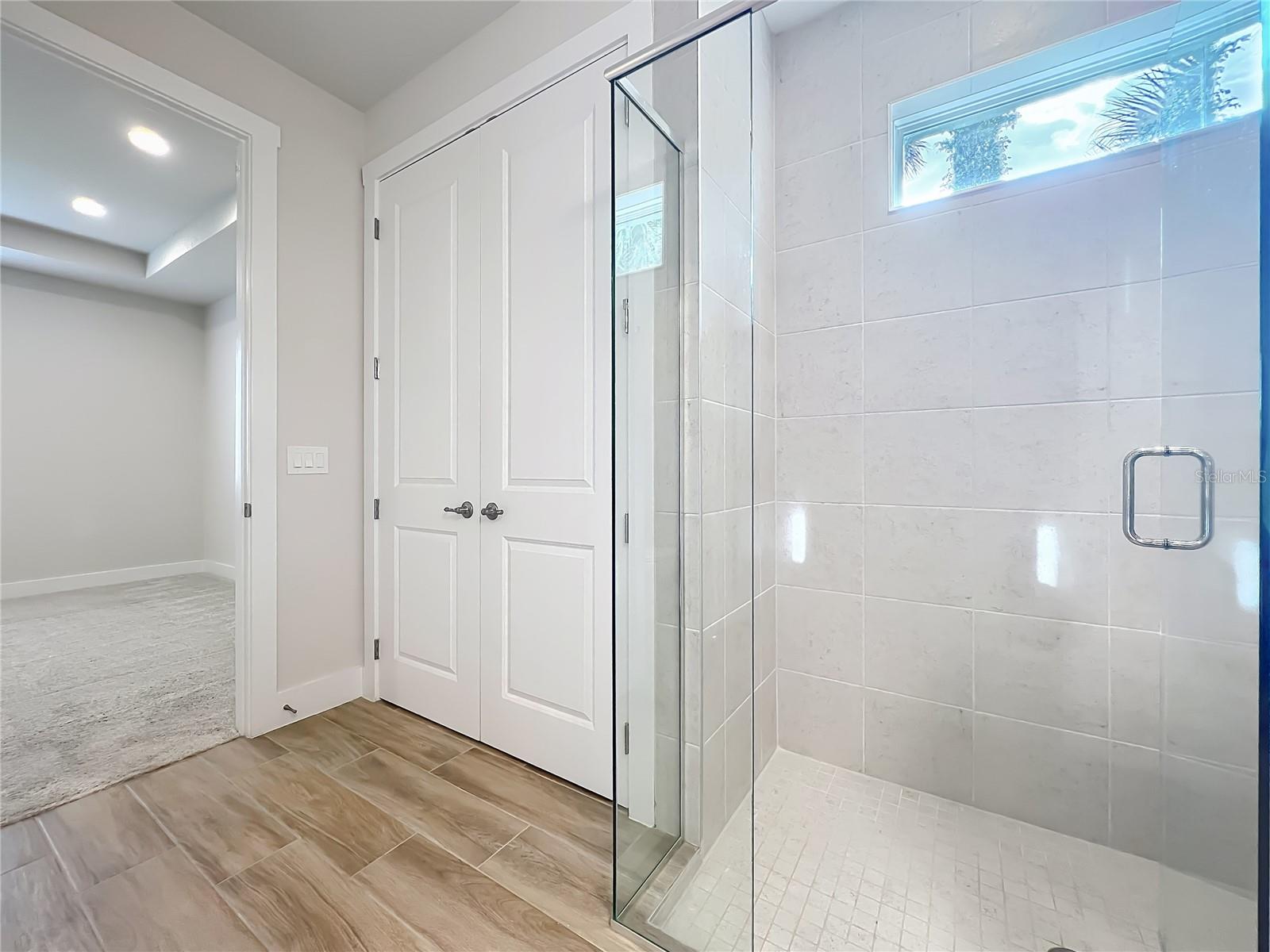 Image 29 of 47 For 3412 Bluff Oak Lane