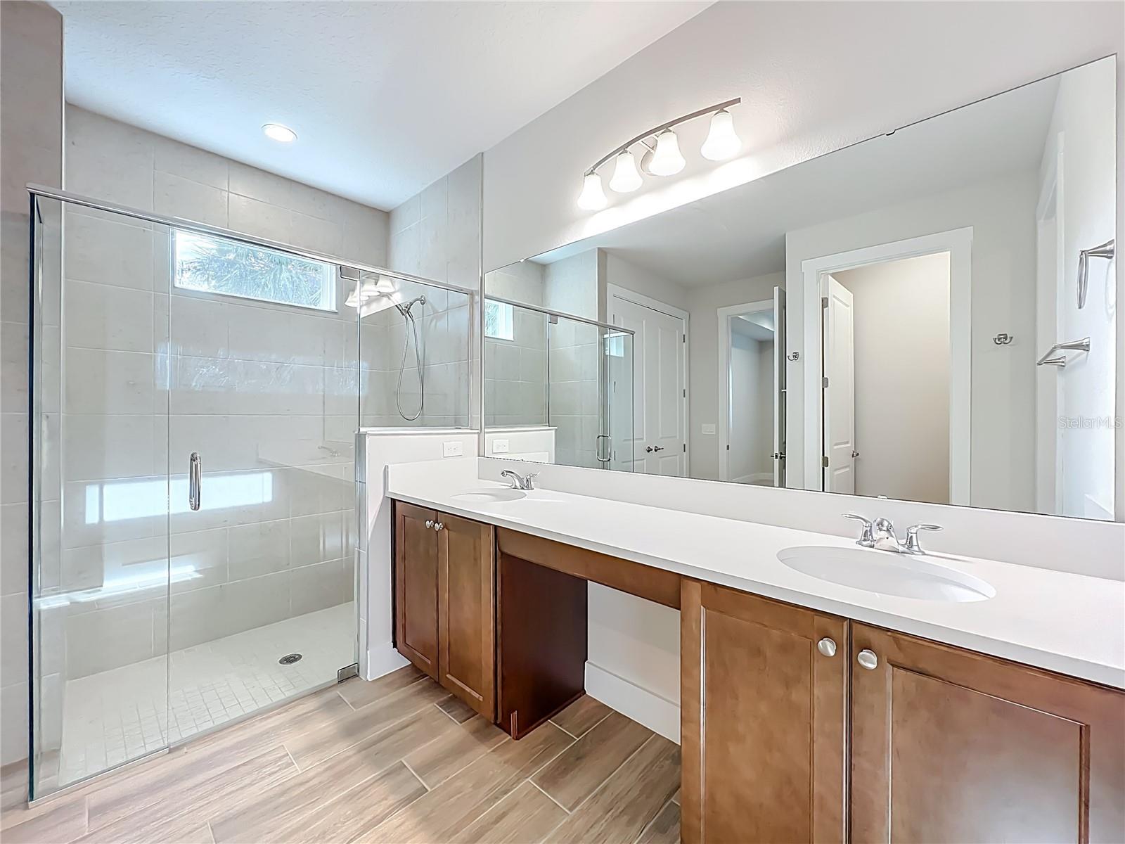 Image 30 of 47 For 3412 Bluff Oak Lane