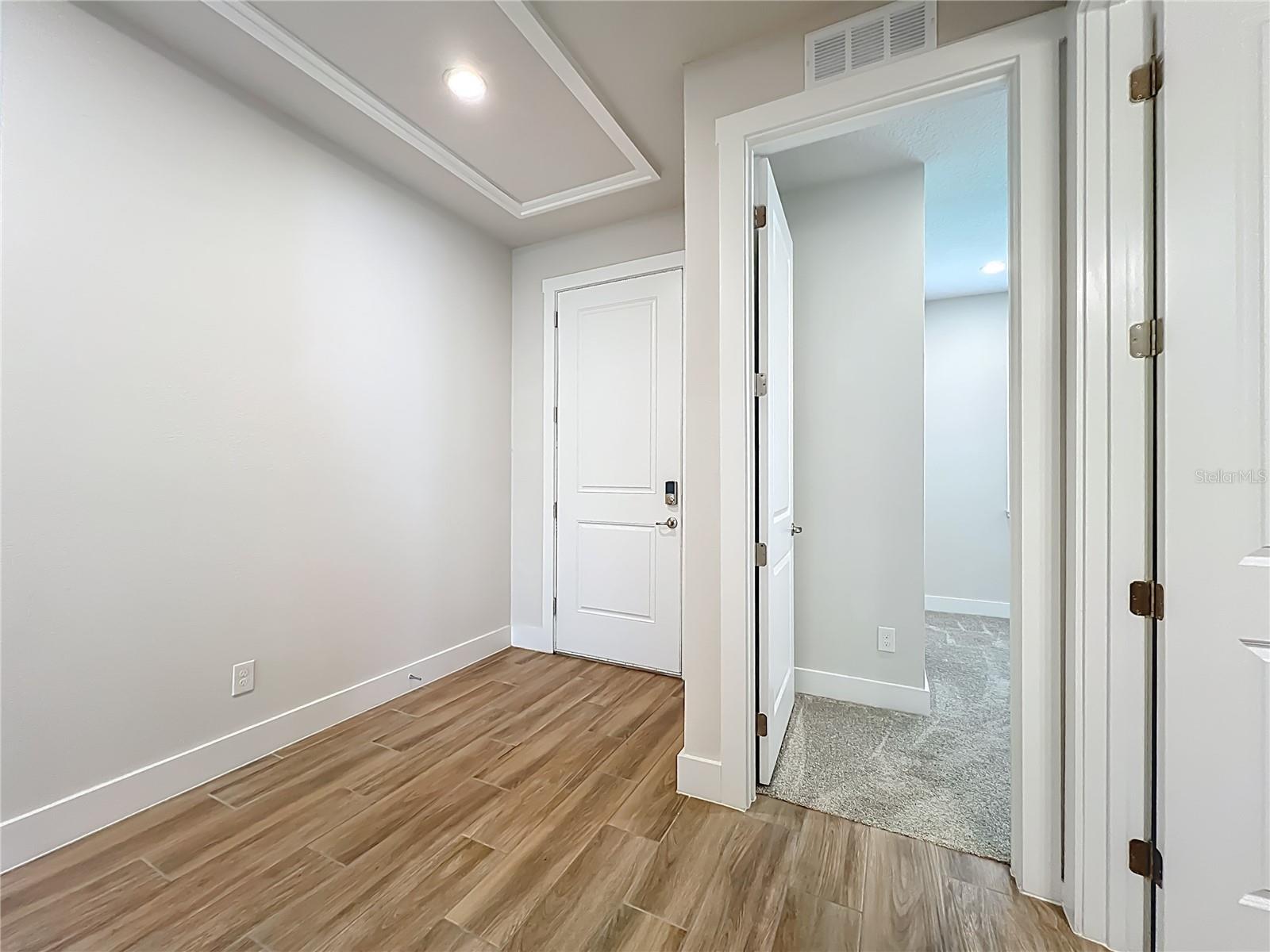 Image 6 of 47 For 3412 Bluff Oak Lane