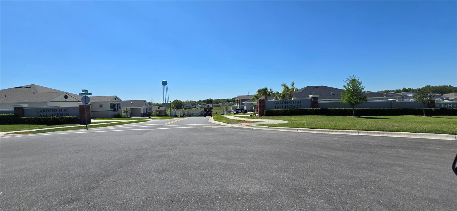 Image 24 of 30 For 1446 Geranium Drive