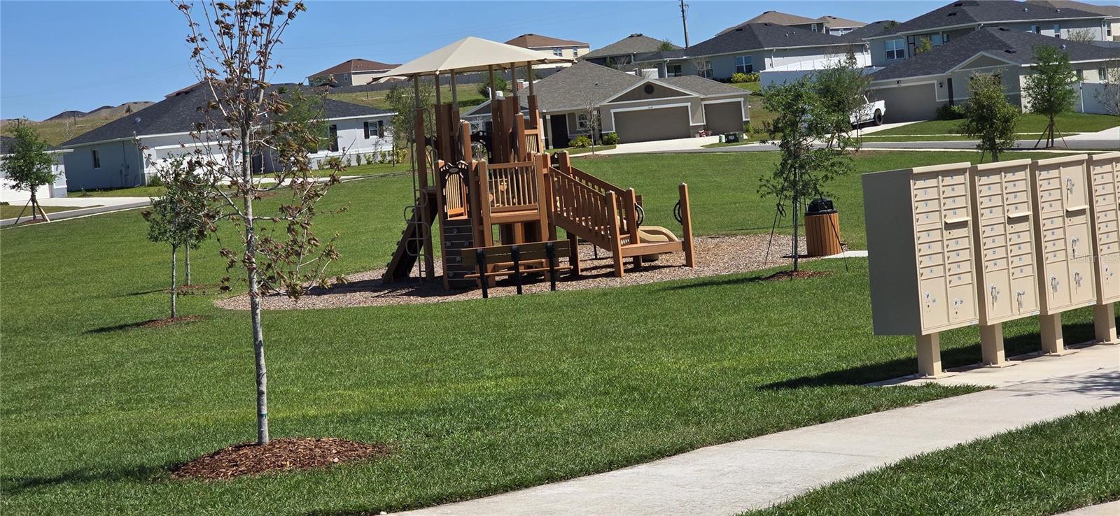 Image 30 of 30 For 1446 Geranium Drive