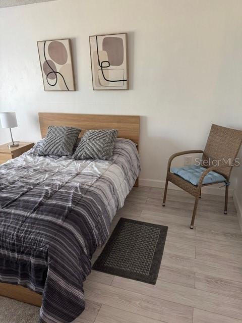 Image 15 of 23 For 2225 Holden Avenue 104