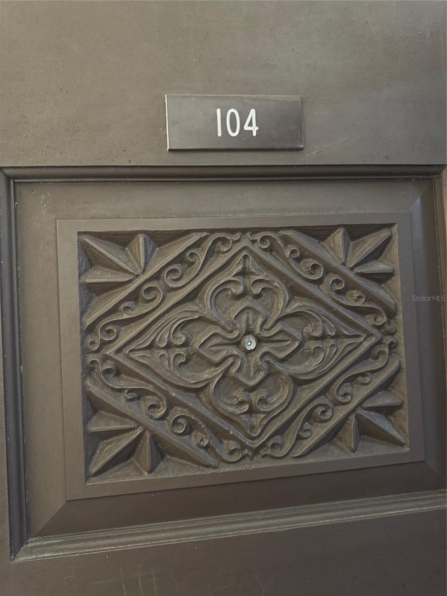 Image 2 of 23 For 2225 Holden Avenue 104