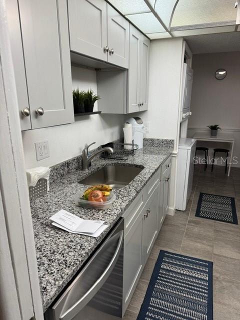 Image 20 of 23 For 2225 Holden Avenue 104