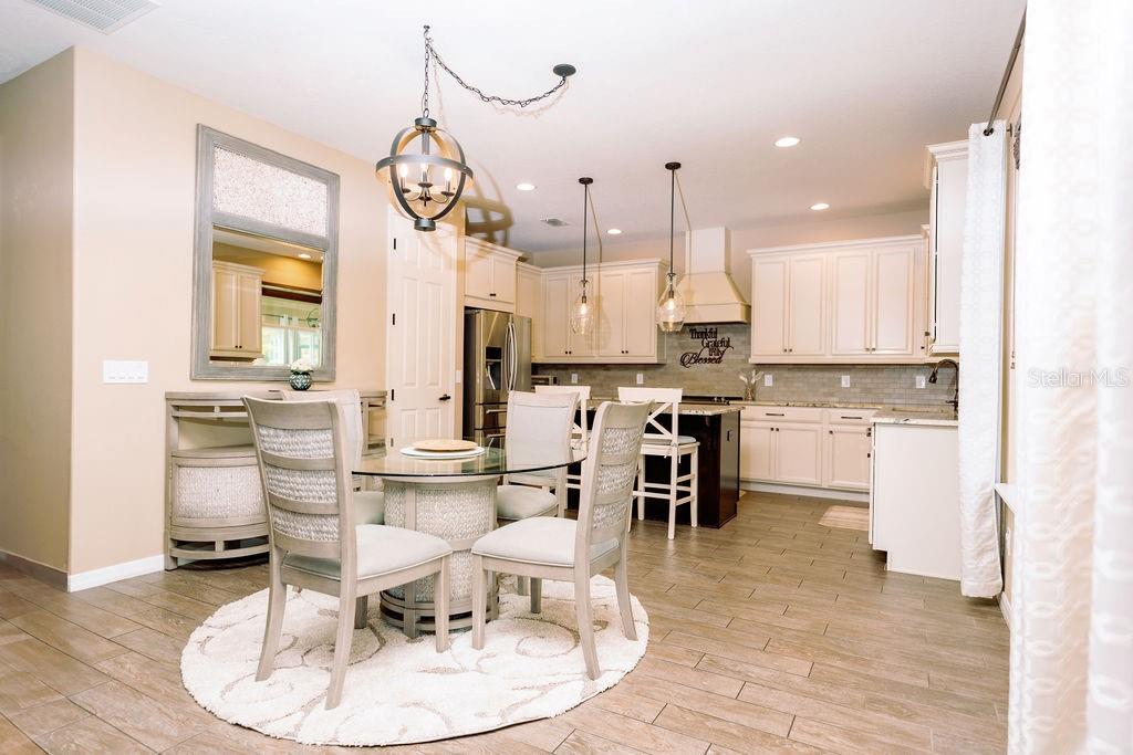 Image 10 of 43 For 8173 Gamemaster Avenue