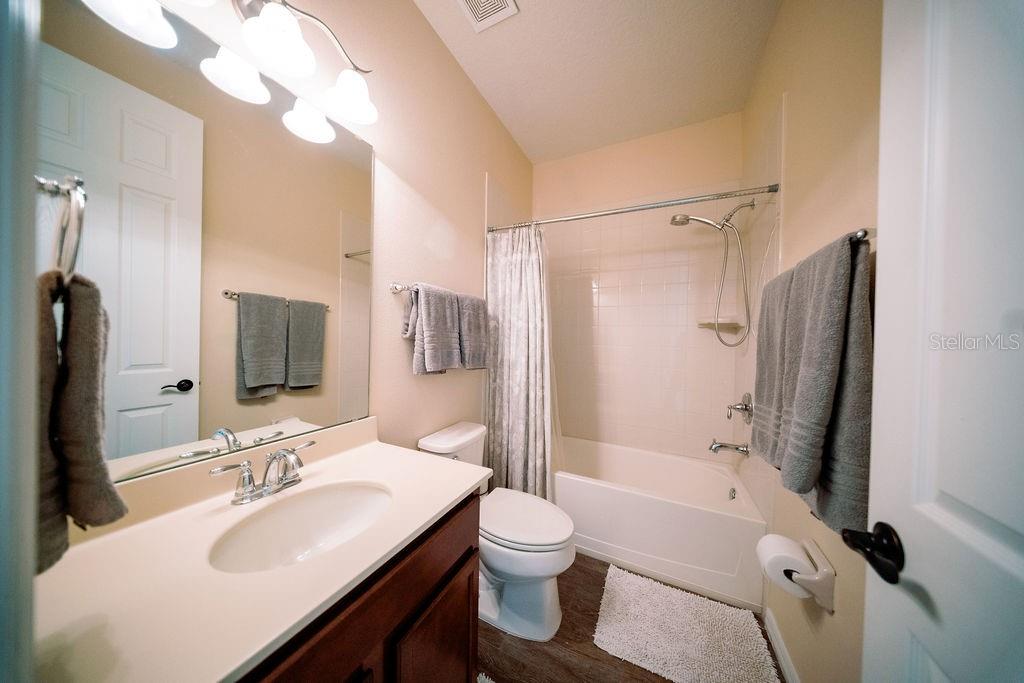 Image 21 of 43 For 8173 Gamemaster Avenue