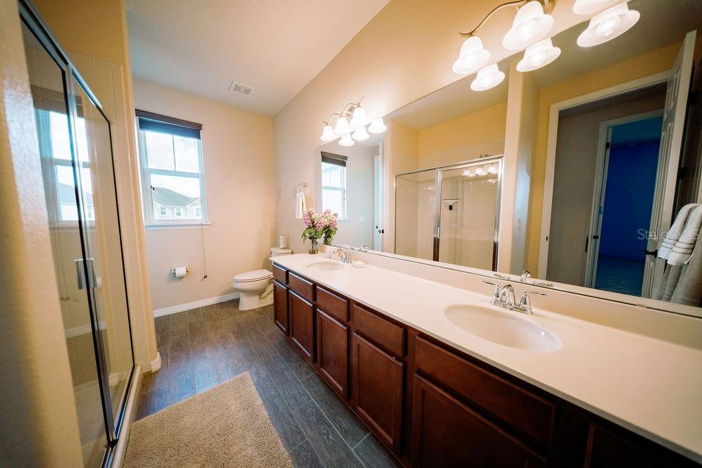 Image 25 of 43 For 8173 Gamemaster Avenue