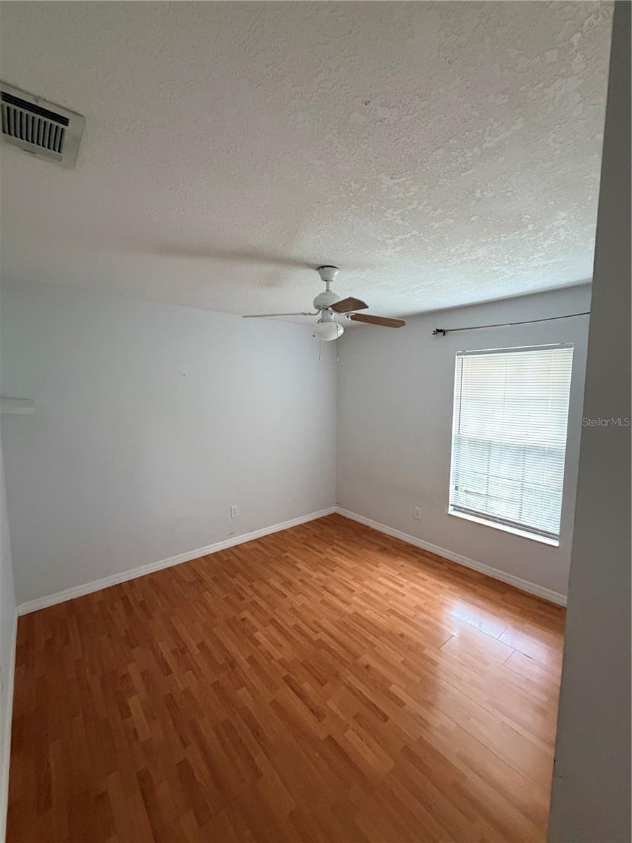 Image 17 of 21 For 661 Murphy Road