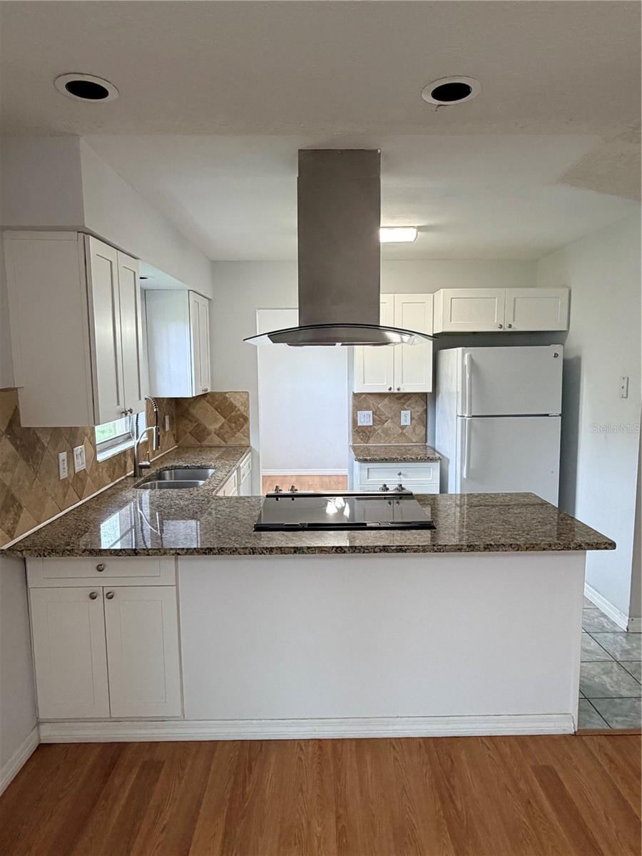 Image 3 of 21 For 661 Murphy Road