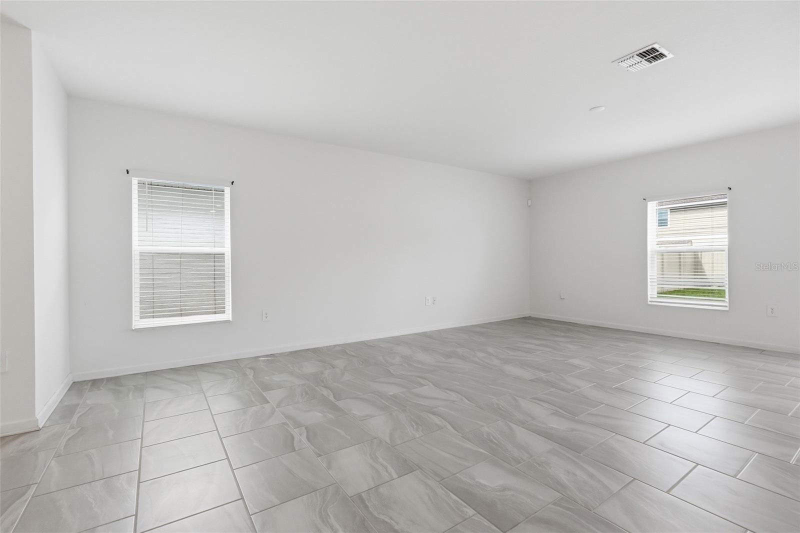 Image 12 of 48 For 554 Jett Lane
