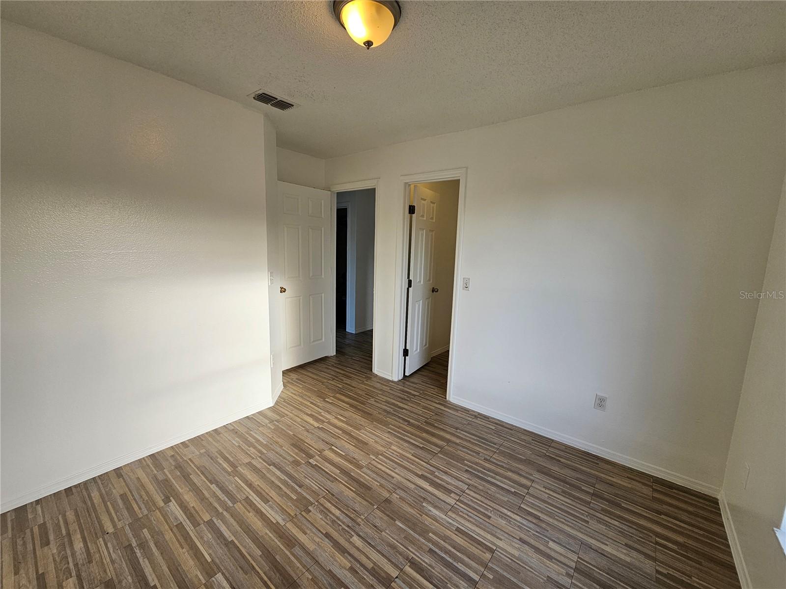 Image 12 of 15 For 430 Southern Charm Drive