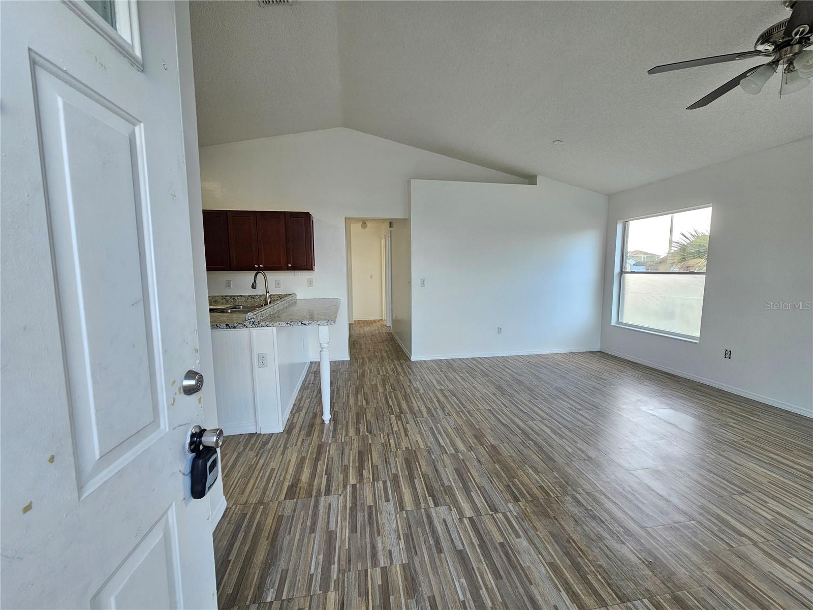 Image 3 of 15 For 430 Southern Charm Drive