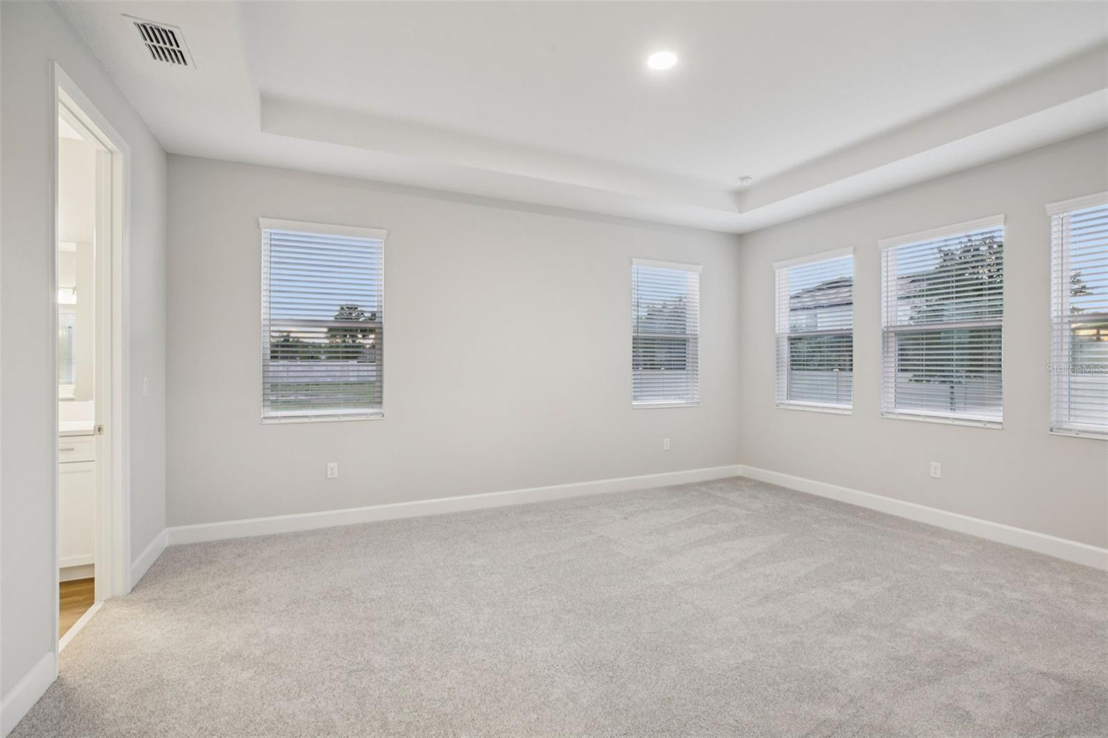 Image 18 of 60 For 2564 Hawks Overlook Place