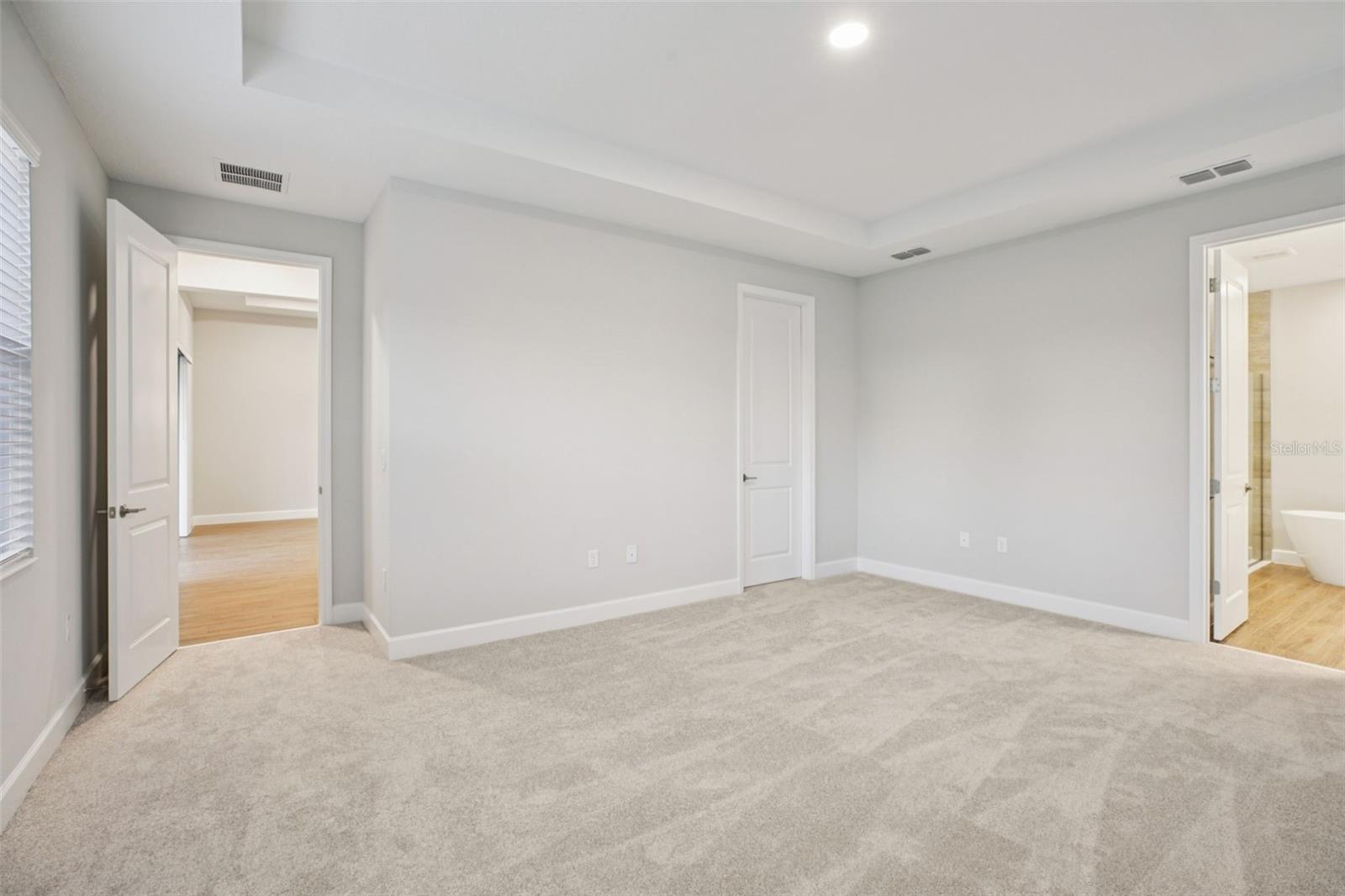 Image 19 of 60 For 2564 Hawks Overlook Place