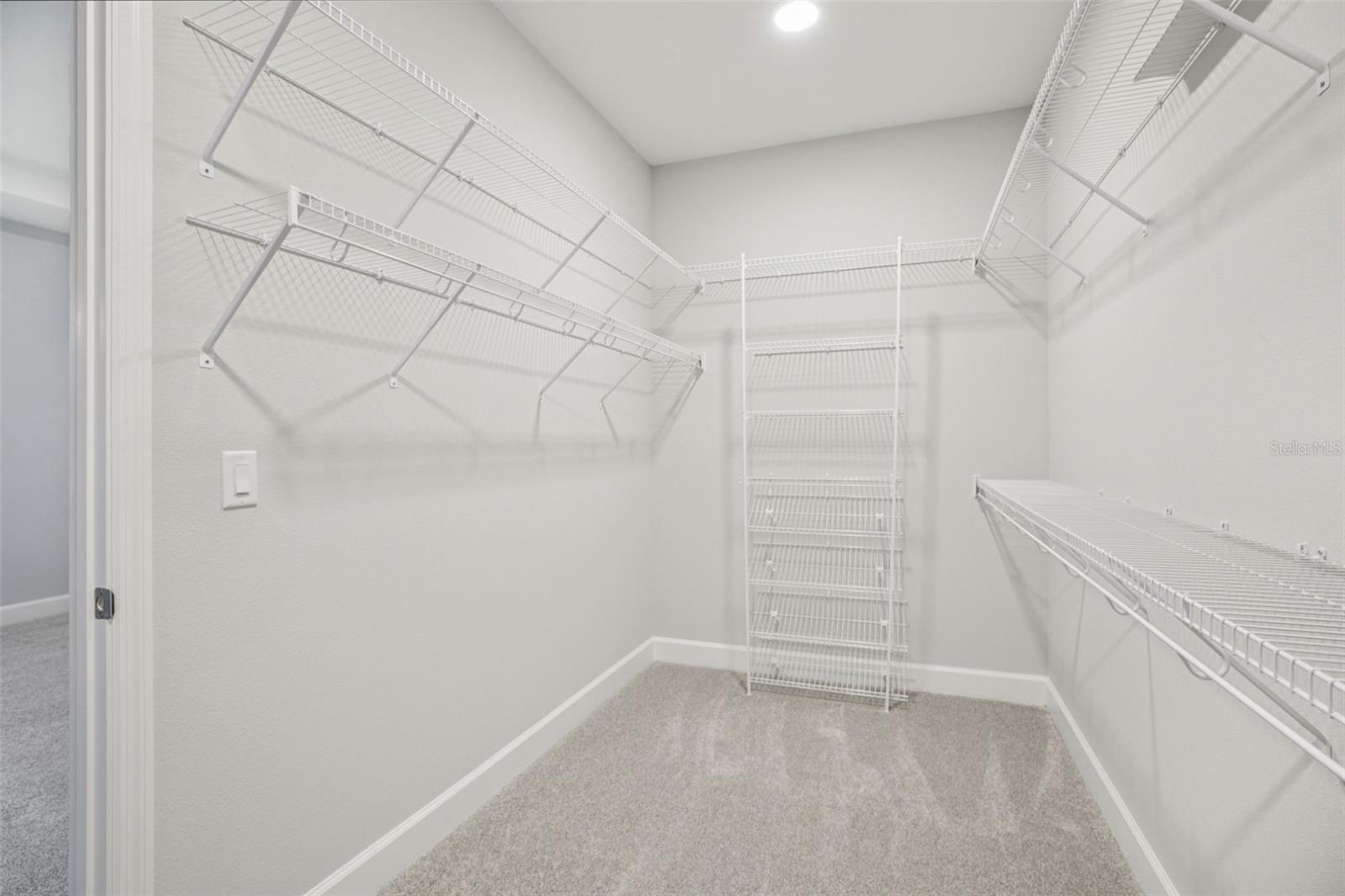 Image 20 of 60 For 2564 Hawks Overlook Place