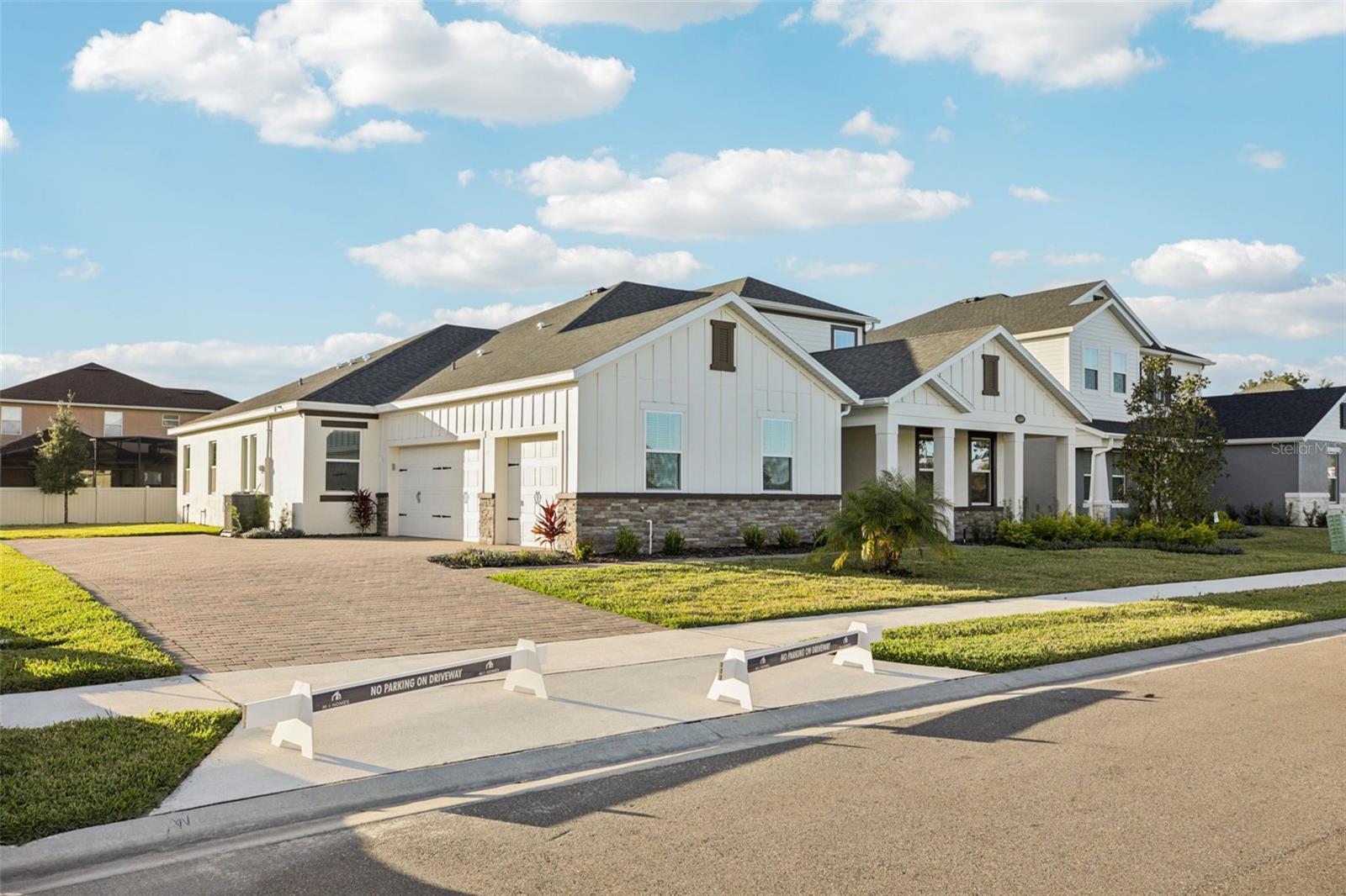 Image 47 of 60 For 2564 Hawks Overlook Place