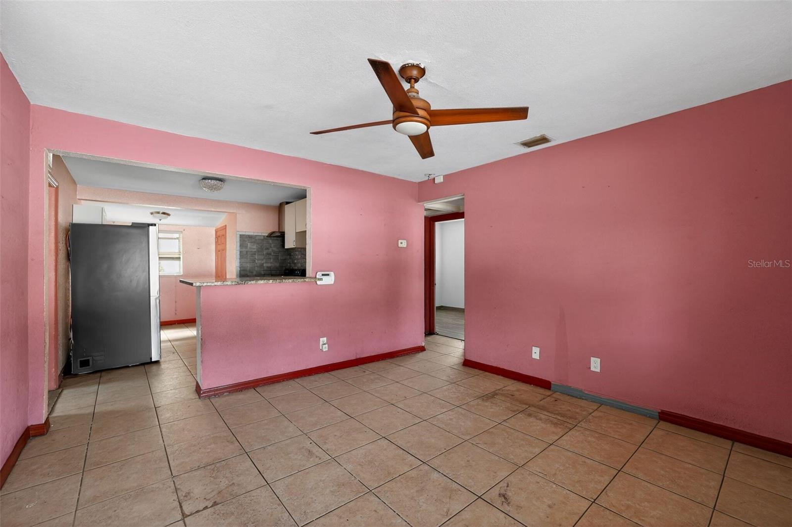 Image 12 of 31 For 300 52nd Street S