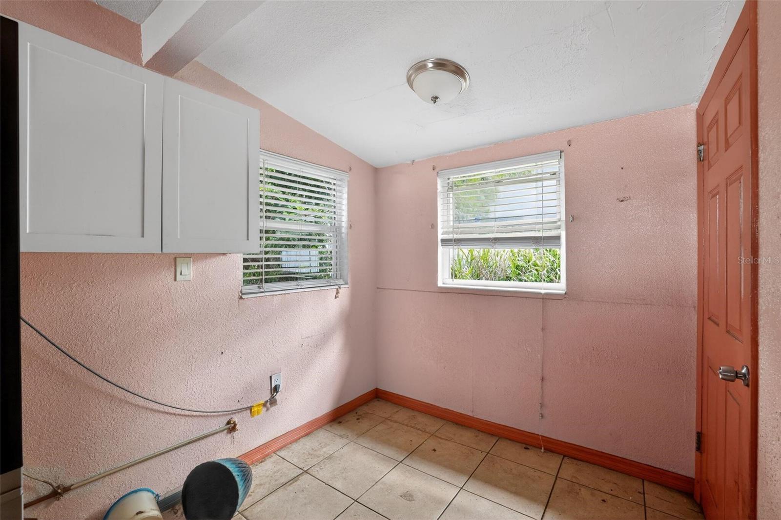 Image 30 of 31 For 300 52nd Street S