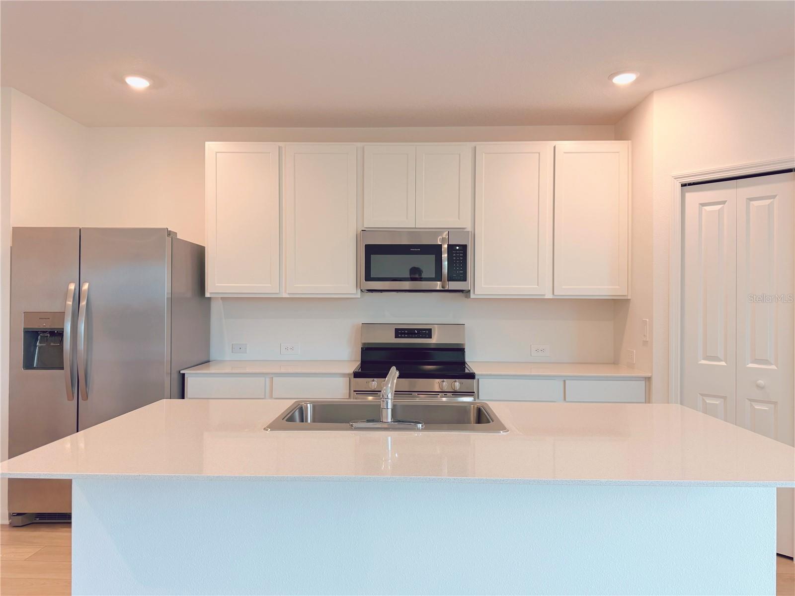 Image 4 of 21 For 6481 Domizio Drive