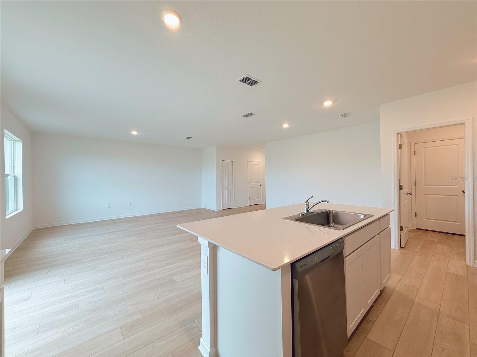 Image 6 of 21 For 6481 Domizio Drive