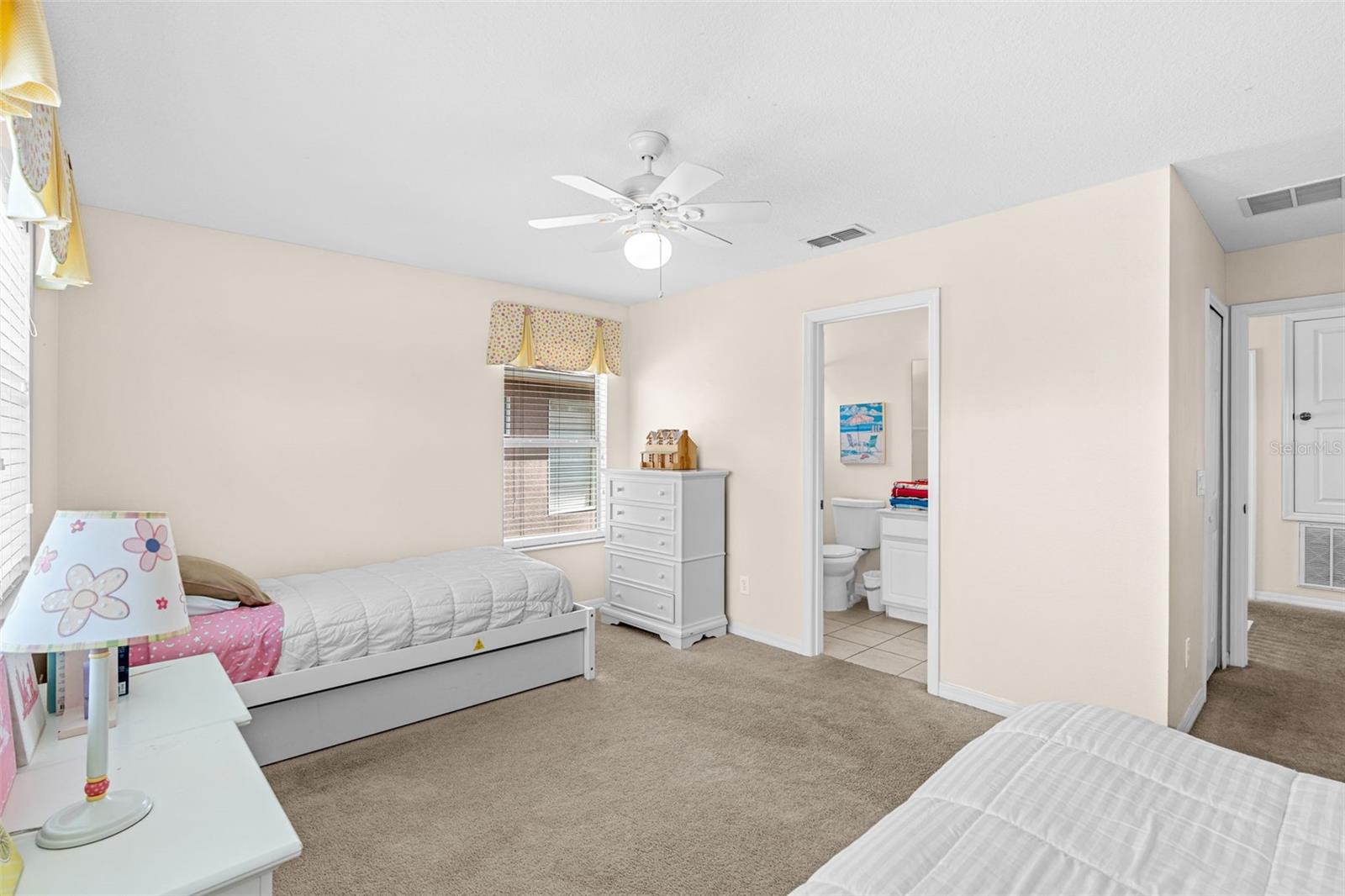 Image 21 of 44 For 4530 Stella Street