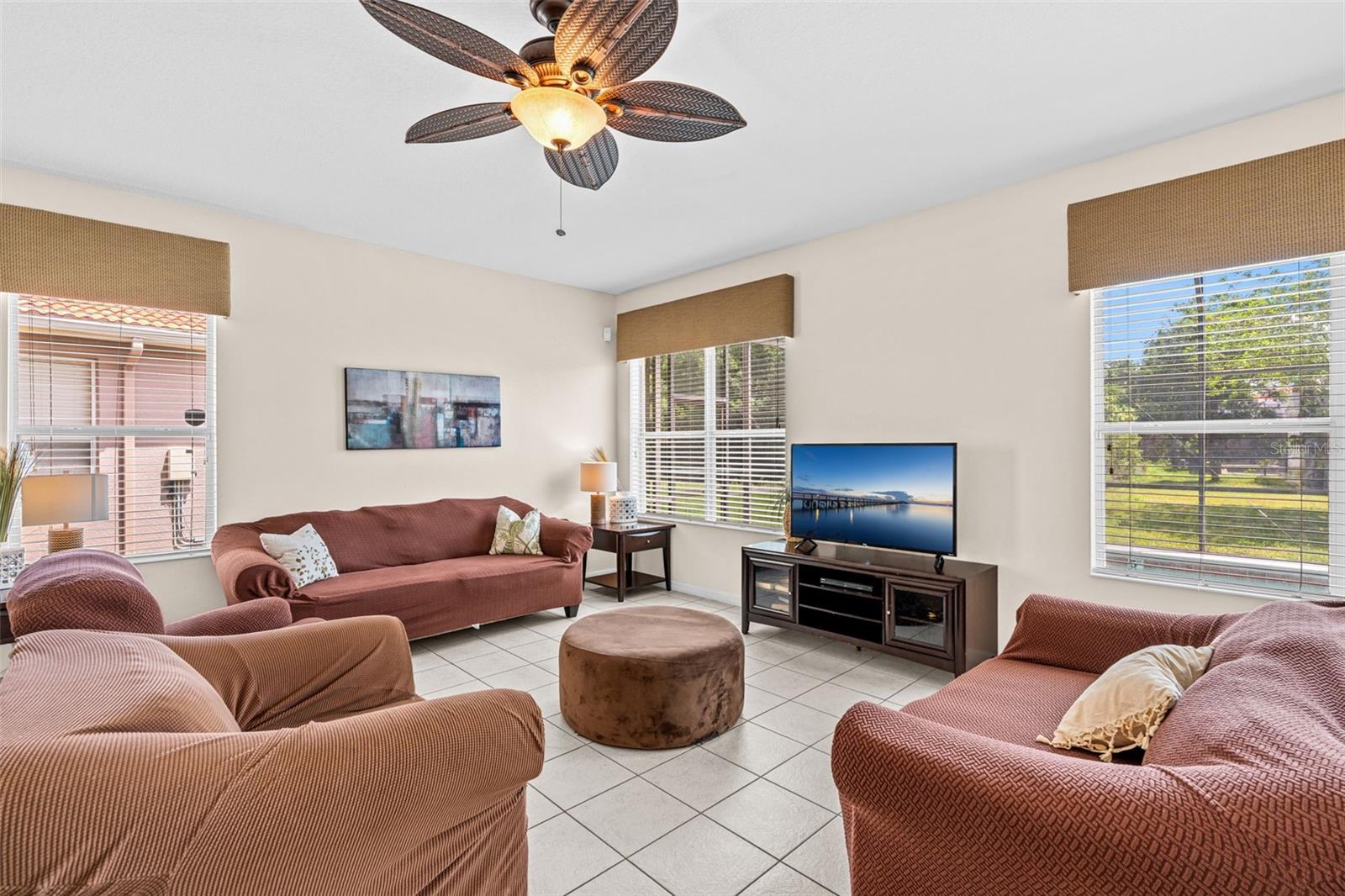 Image 32 of 44 For 4530 Stella Street