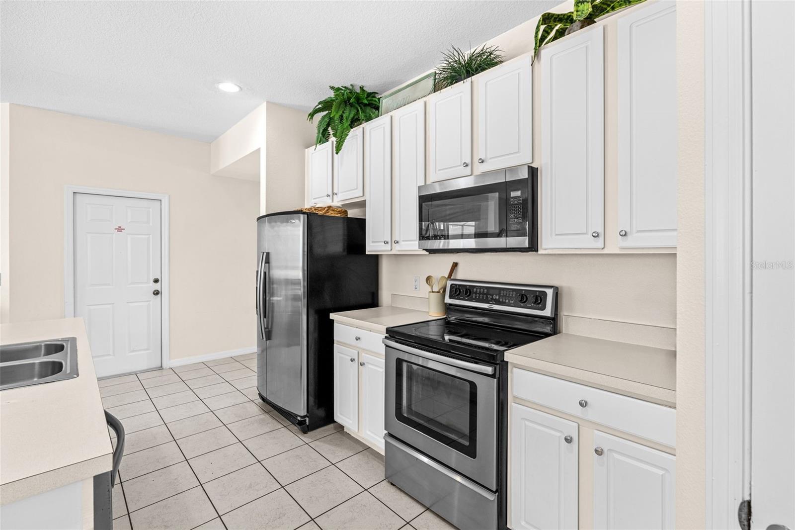 Image 9 of 44 For 4530 Stella Street