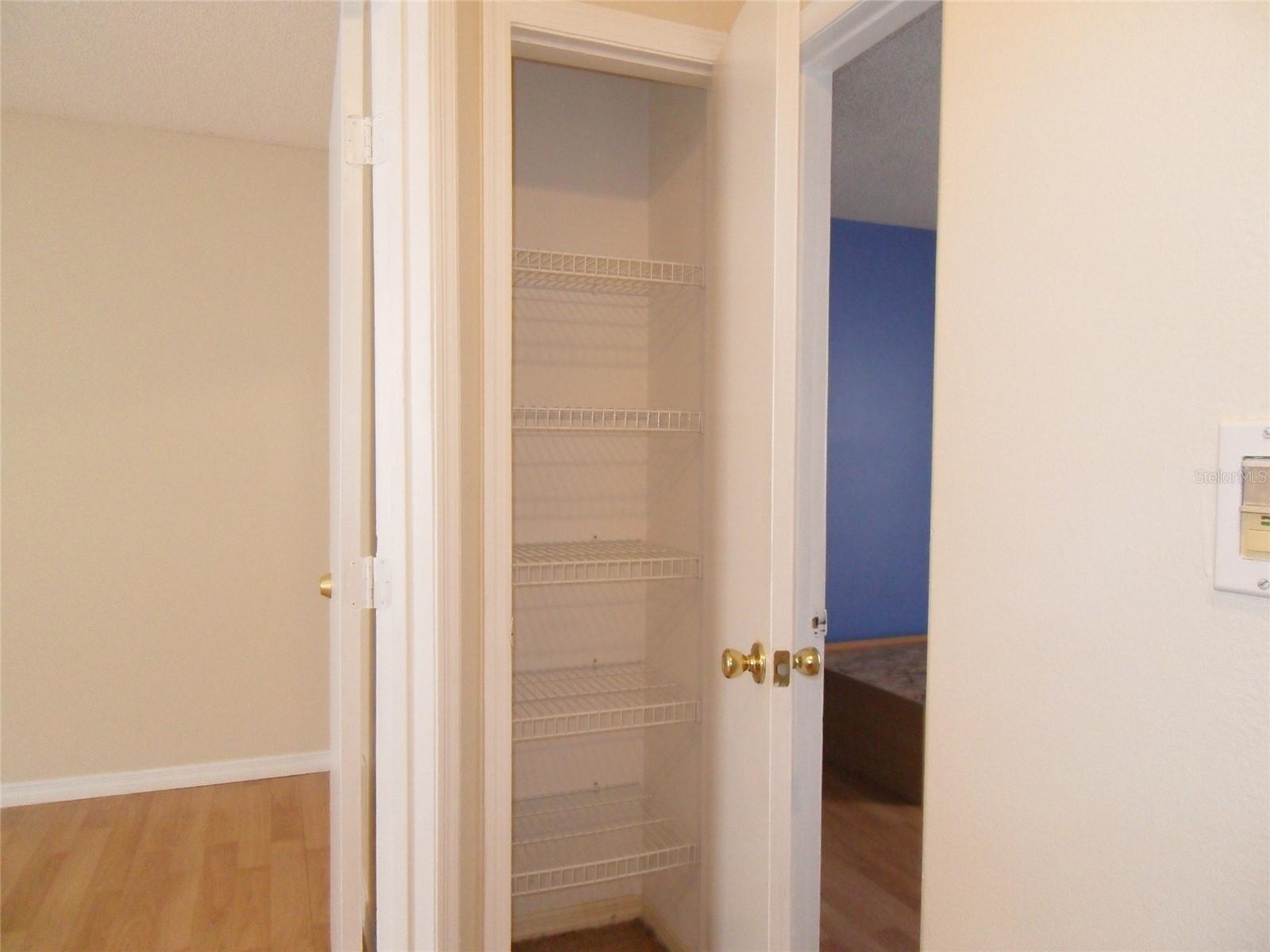 Image 27 of 35 For 276 San Gabriel Street