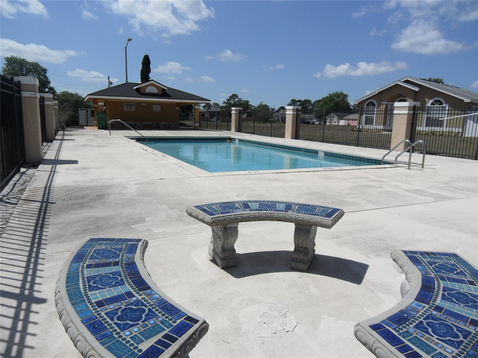 Image 31 of 35 For 276 San Gabriel Street