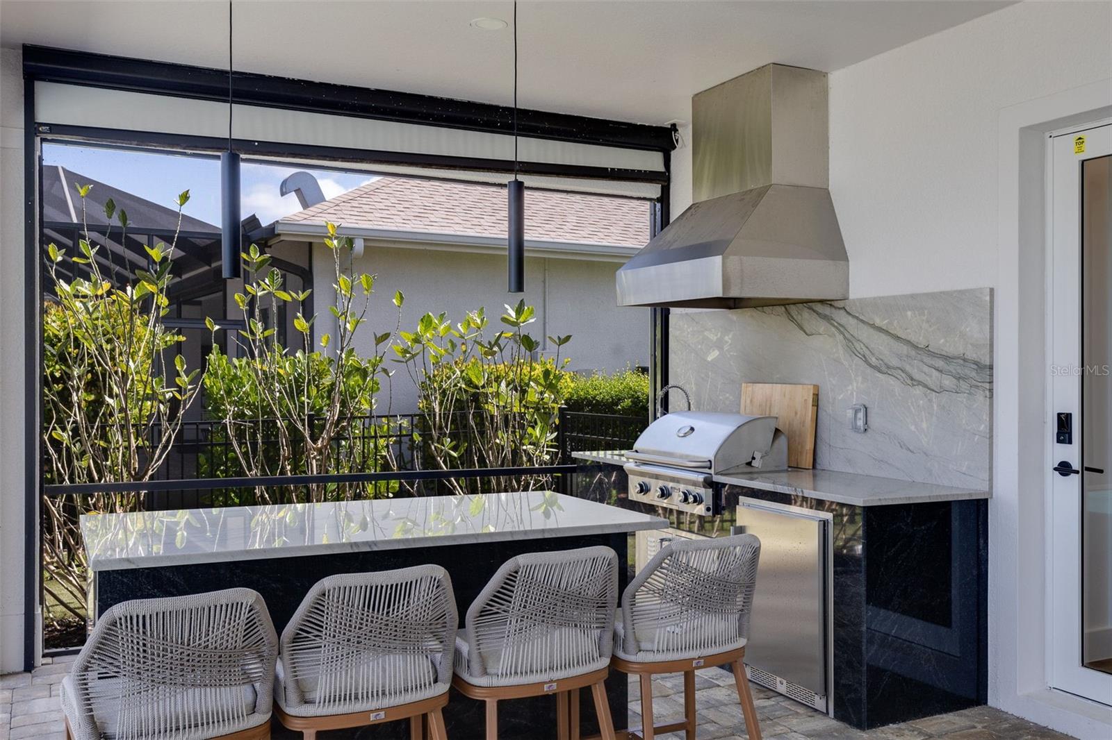 Image 11 of 45 For 43394 Waterside Trail