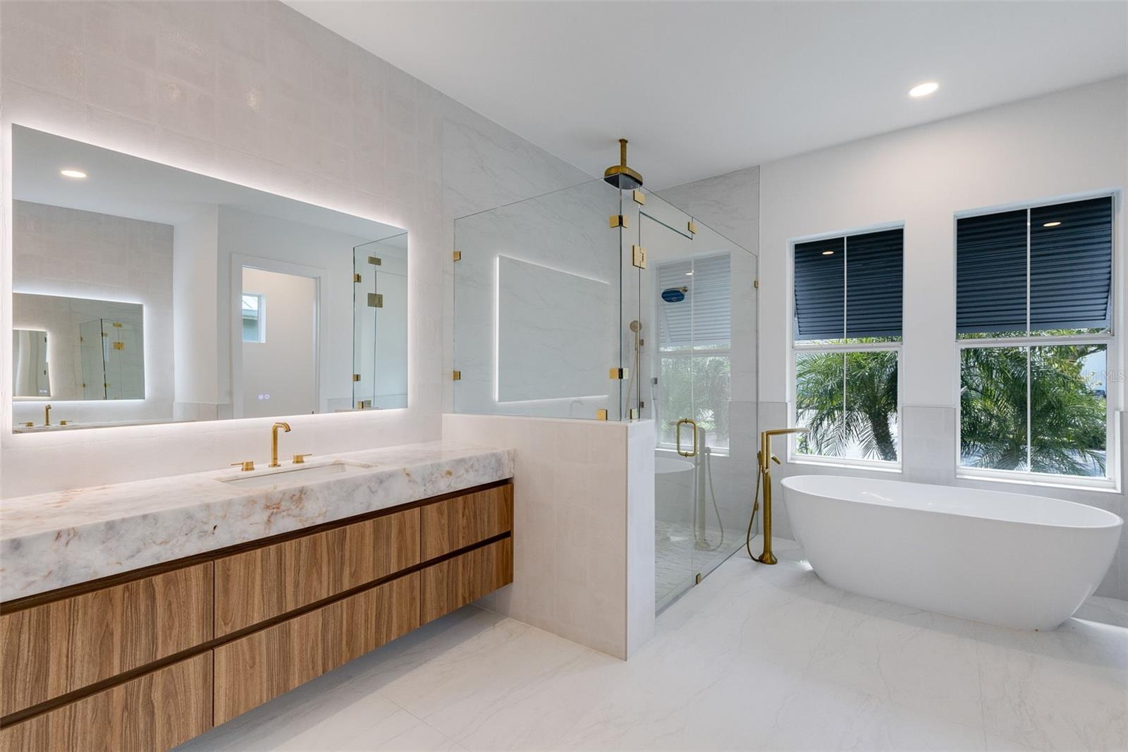 Image 28 of 45 For 43394 Waterside Trail