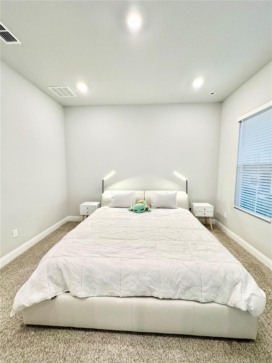 Image 19 of 26 For 900 Wild Date Lane