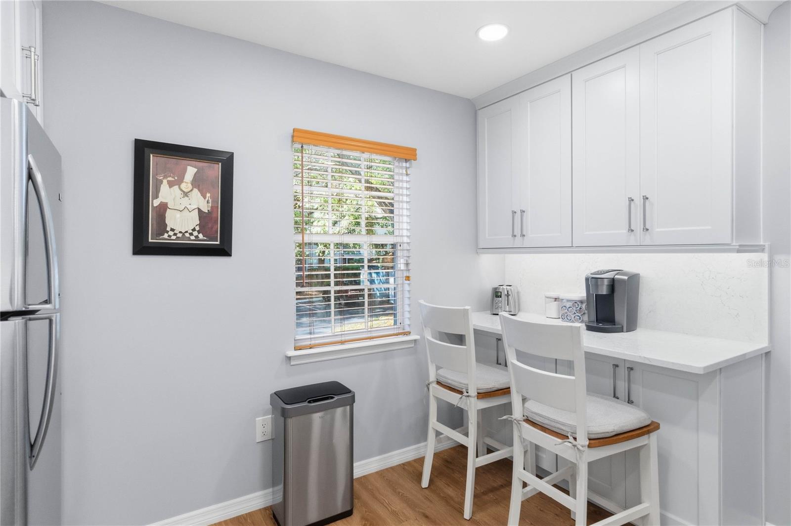 Image 11 of 30 For 6206 Bayhill Lane 6206